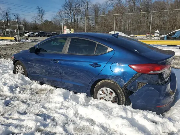 5NPD74LF1HH201120 2017 HYUNDAI ELANTRA - Image 2