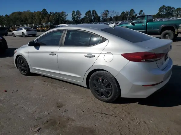 5NPD74LF1HH202168 2017 HYUNDAI ELANTRA - Image 2