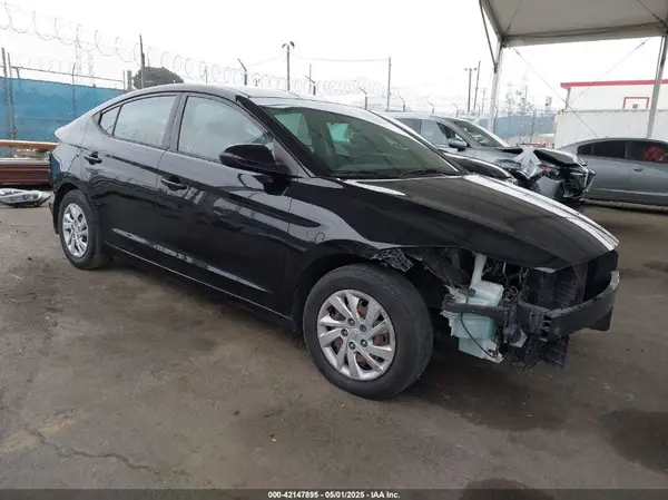 5NPD74LF1HH205121 2017 HYUNDAI ELANTRA - Image 1