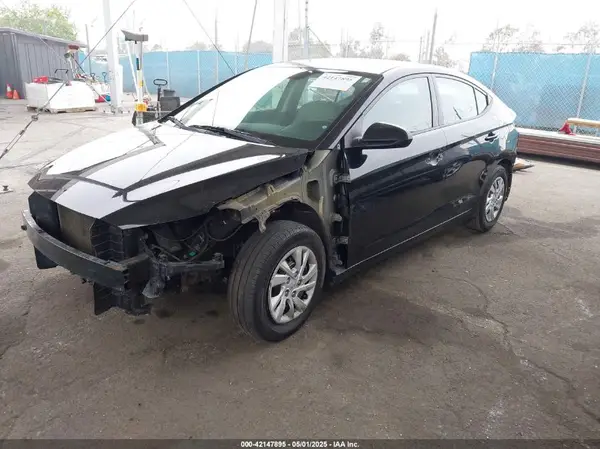 5NPD74LF1HH205121 2017 HYUNDAI ELANTRA - Image 2