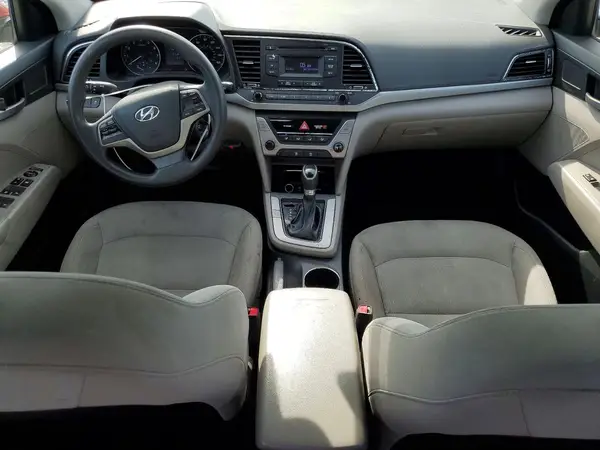 5NPD74LF1HH205166 2017 HYUNDAI ELANTRA - Image 8