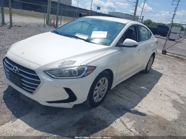 5NPD74LF1HH208827 2017 HYUNDAI ELANTRA - Image 2