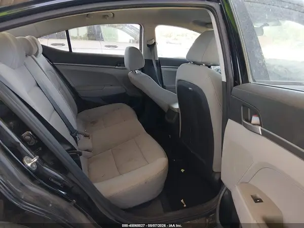 5NPD74LF1JH229005 2018 HYUNDAI ELANTRA - Image 8
