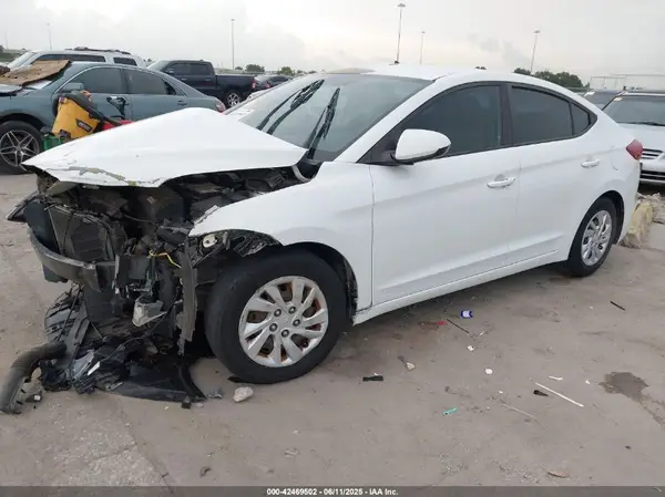 5NPD74LF1JH248315 2018 HYUNDAI ELANTRA - Image 2