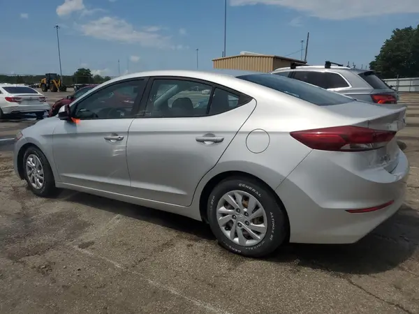 5NPD74LF1JH250758 2018 HYUNDAI ELANTRA - Image 2
