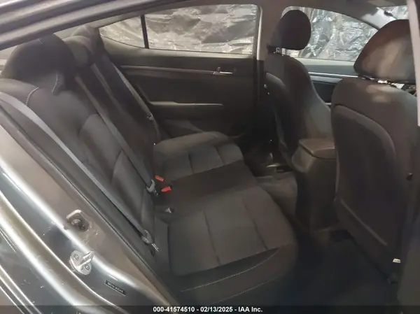 5NPD74LF1JH253479 2018 HYUNDAI ELANTRA - Image 8