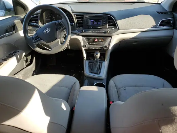 5NPD74LF1JH263073 2018 HYUNDAI ELANTRA - Image 8