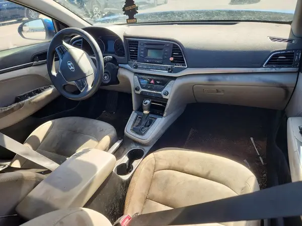 5NPD74LF1JH276969 2018 HYUNDAI ELANTRA - Image 8
