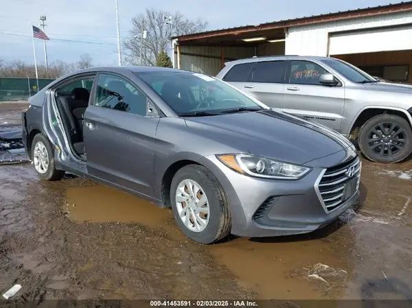 5NPD74LF1JH278155 2018 HYUNDAI ELANTRA - Image 1