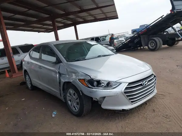 5NPD74LF1JH280598 2018 HYUNDAI ELANTRA - Image 1