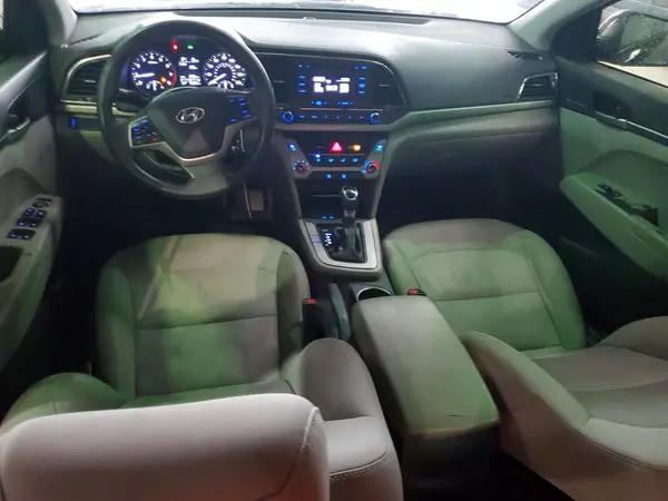 5NPD74LF1JH289656 2018 HYUNDAI ELANTRA - Image 8