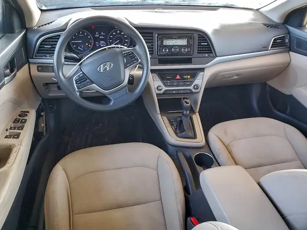 5NPD74LF1JH303538 2018 HYUNDAI ELANTRA - Image 8
