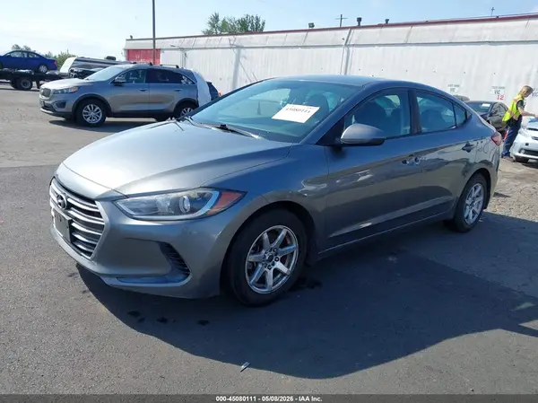 5NPD74LF1JH304513 2018 HYUNDAI ELANTRA - Image 2