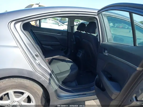 5NPD74LF1JH304513 2018 HYUNDAI ELANTRA - Image 8