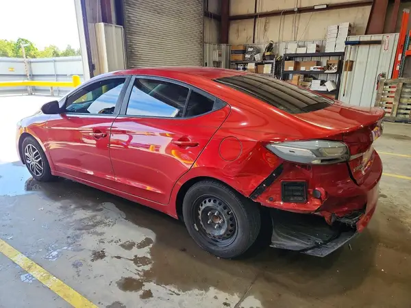5NPD74LF1JH309873 2018 HYUNDAI ELANTRA - Image 2