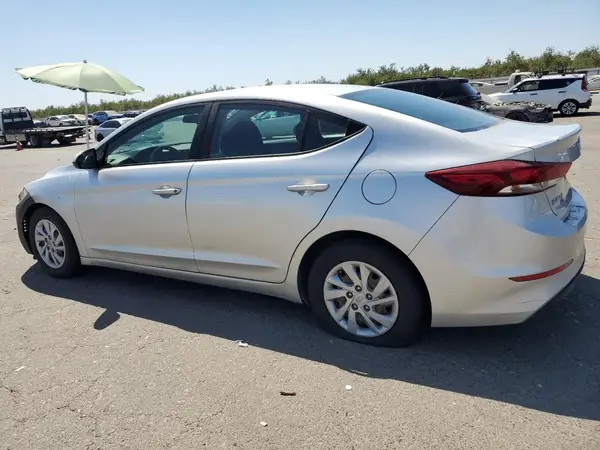 5NPD74LF1JH311137 2018 HYUNDAI ELANTRA - Image 2