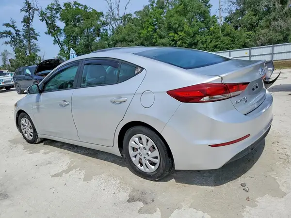 5NPD74LF1JH313275 2018 HYUNDAI ELANTRA - Image 2