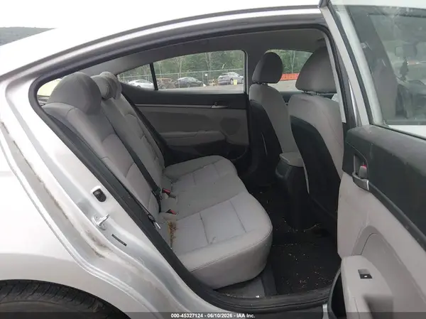 5NPD74LF1JH322798 2018 HYUNDAI ELANTRA - Image 8