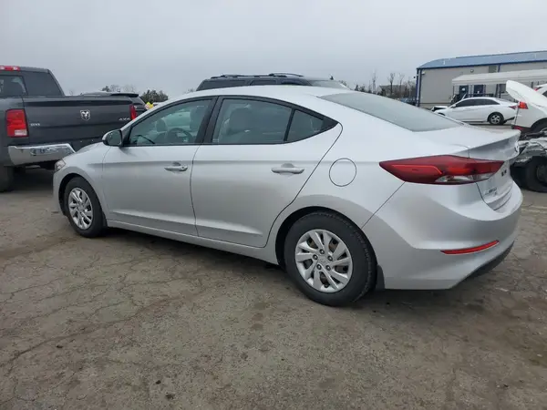 5NPD74LF1JH324387 2018 HYUNDAI ELANTRA - Image 2