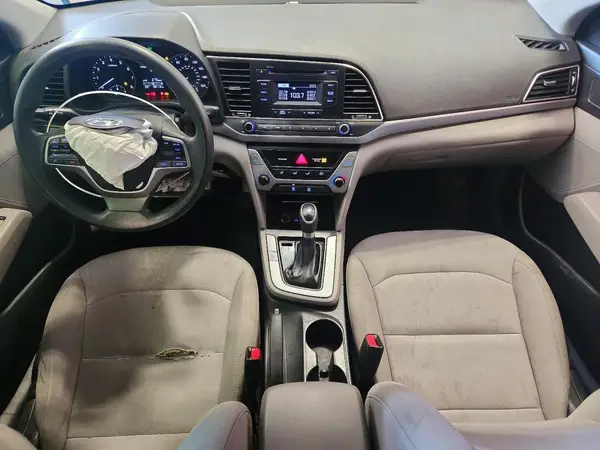 5NPD74LF1JH324499 2018 HYUNDAI ELANTRA - Image 8