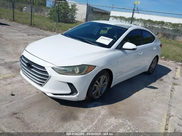 5NPD74LF1JH326236 2018 HYUNDAI ELANTRA - Image 2