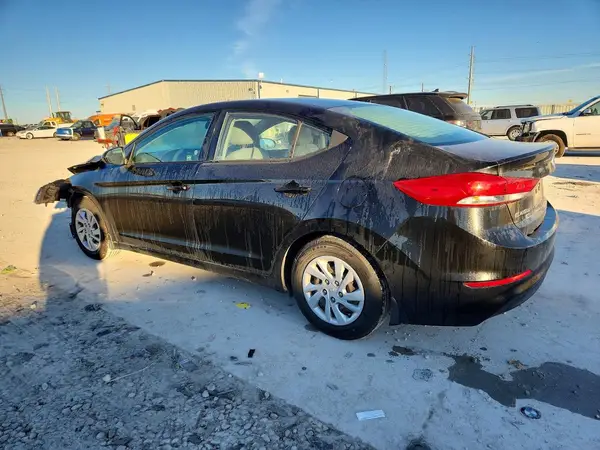 5NPD74LF1JH326821 2018 HYUNDAI ELANTRA - Image 2