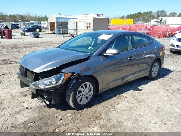 5NPD74LF1JH336989 2018 HYUNDAI ELANTRA - Image 2