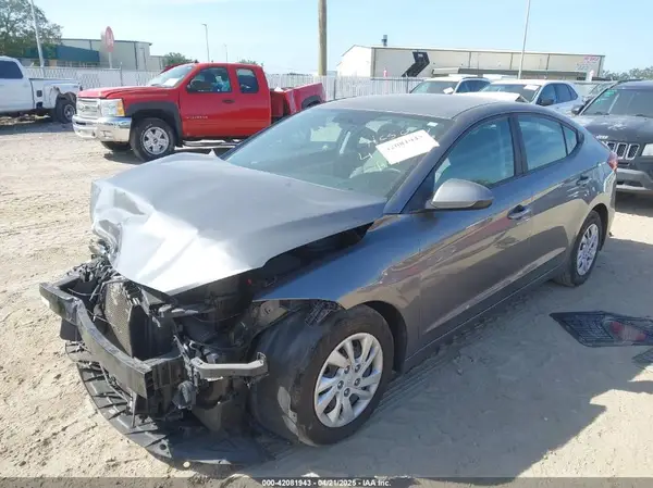 5NPD74LF1JH336992 2018 HYUNDAI ELANTRA - Image 2