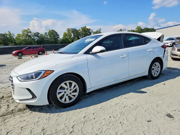 5NPD74LF1JH338077 2018 HYUNDAI ELANTRA - Image 1