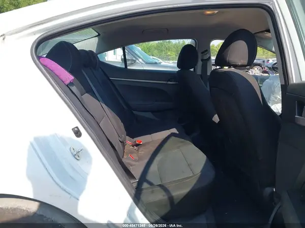 5NPD74LF1JH341013 2018 HYUNDAI ELANTRA - Image 8