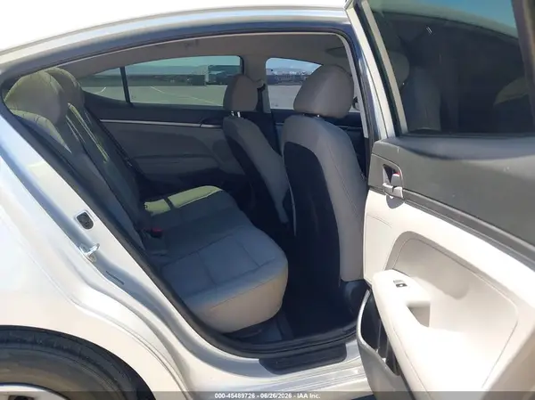 5NPD74LF1JH342985 2018 HYUNDAI ELANTRA - Image 8