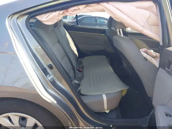 5NPD74LF1JH344316 2018 HYUNDAI ELANTRA - Image 8