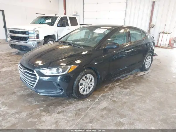 5NPD74LF1JH347975 2018 HYUNDAI ELANTRA - Image 2