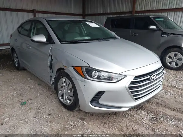 5NPD74LF1JH350052 2018 HYUNDAI ELANTRA - Image 1