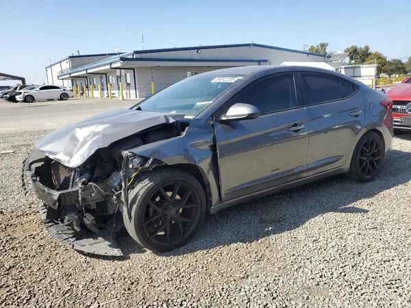 5NPD74LF1JH351413 2018 HYUNDAI ELANTRA - Image 1