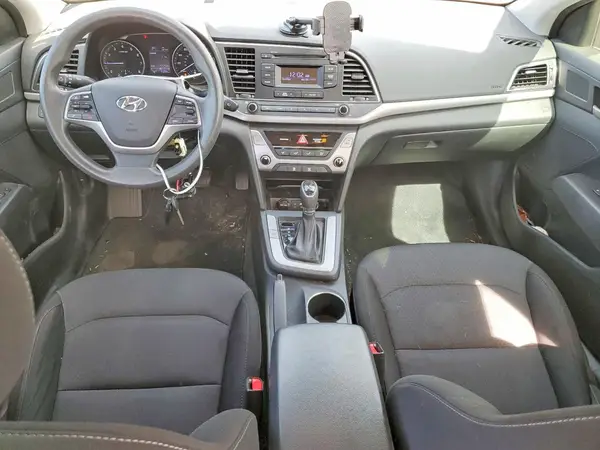 5NPD74LF1JH353632 2018 HYUNDAI ELANTRA - Image 8