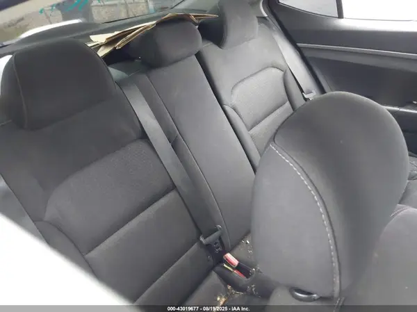 5NPD74LF1JH355137 2018 HYUNDAI ELANTRA - Image 8
