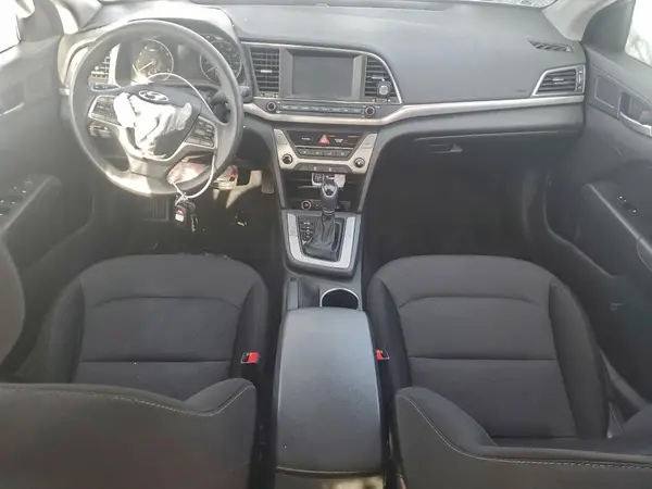 5NPD74LF1JH375940 2018 HYUNDAI ELANTRA - Image 8
