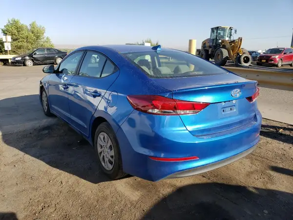 5NPD74LF1JH382953 2018 HYUNDAI ELANTRA - Image 2