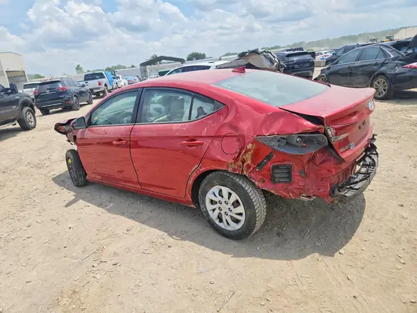 5NPD74LF1JH394875 2018 HYUNDAI ELANTRA - Image 2