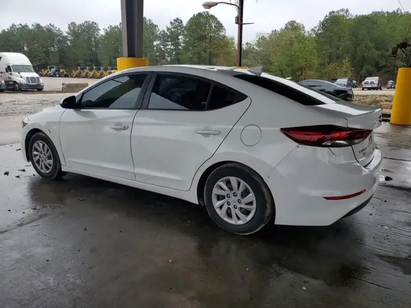 5NPD74LF1JH395153 2018 HYUNDAI ELANTRA - Image 2