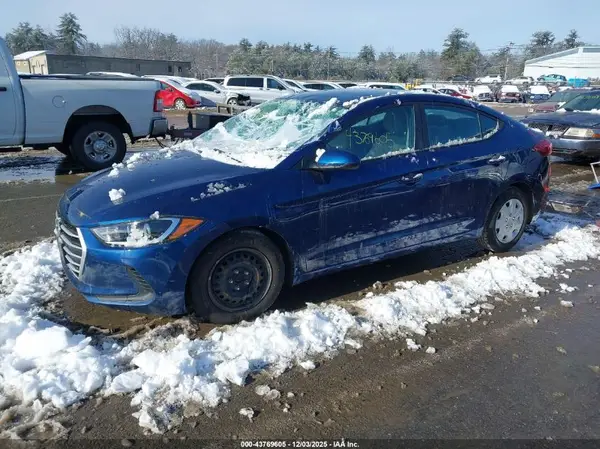 5NPD74LF1JH396173 2018 HYUNDAI ELANTRA - Image 2