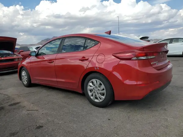 5NPD74LF1JH400285 2018 HYUNDAI ELANTRA - Image 2