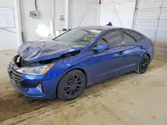5NPD74LF1KH400658 2019 HYUNDAI ELANTRA