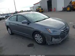 5NPD74LF1KH401552 2019 HYUNDAI ELANTRA