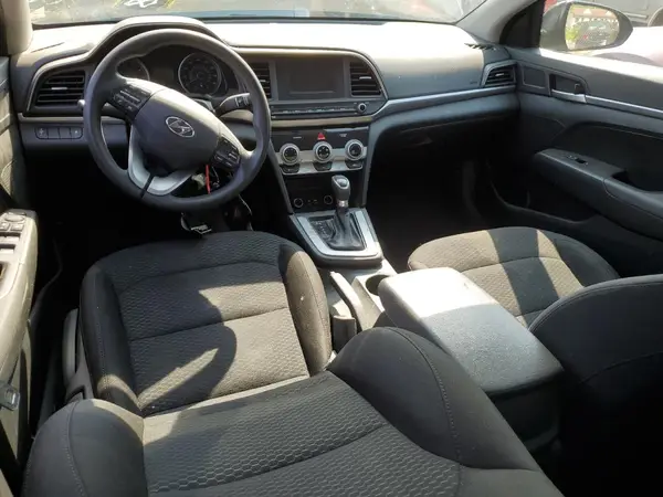 5NPD74LF1KH405150 2019 HYUNDAI ELANTRA - Image 8