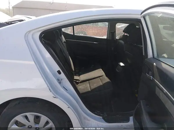 5NPD74LF1KH405388 2019 HYUNDAI ELANTRA - Image 8
