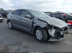 5NPD74LF1KH411207 2019 HYUNDAI ELANTRA