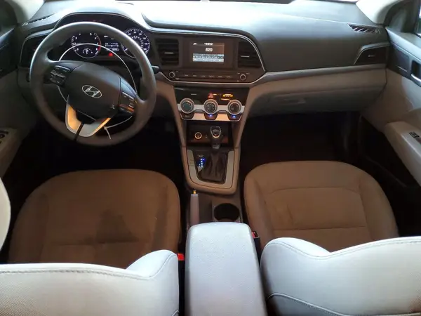 5NPD74LF1KH412499 2019 HYUNDAI ELANTRA - Image 8