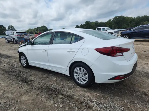 5NPD74LF1KH419985 2019 HYUNDAI ELANTRA - Image 2